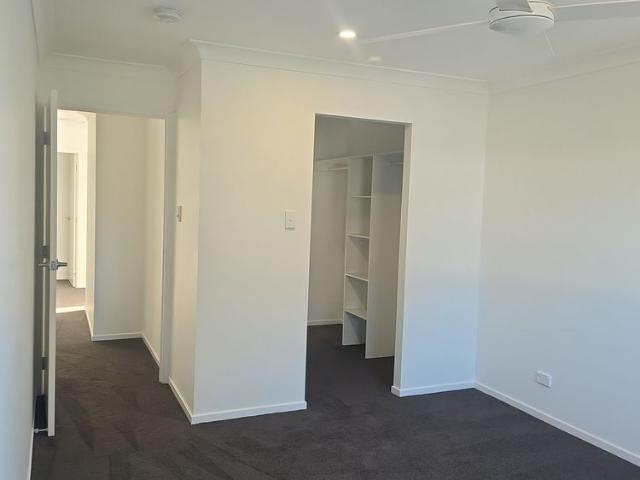 Townhouse for rent in Toombul, Queensland