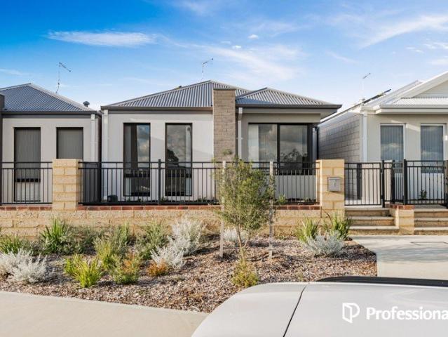 House for rent in Banksia Grove, Western Australia