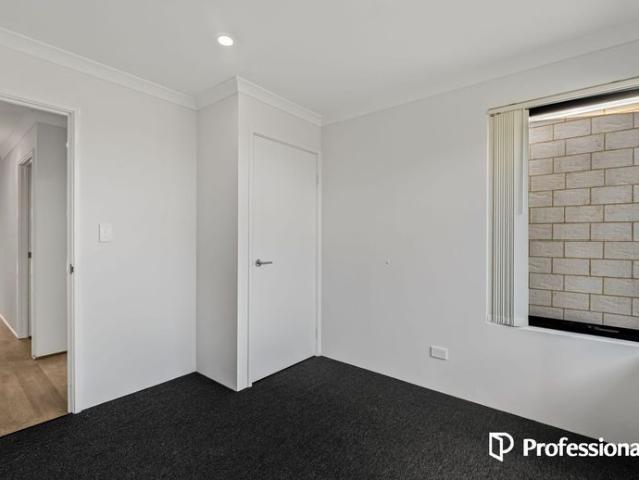 House for rent in Banksia Grove, Western Australia