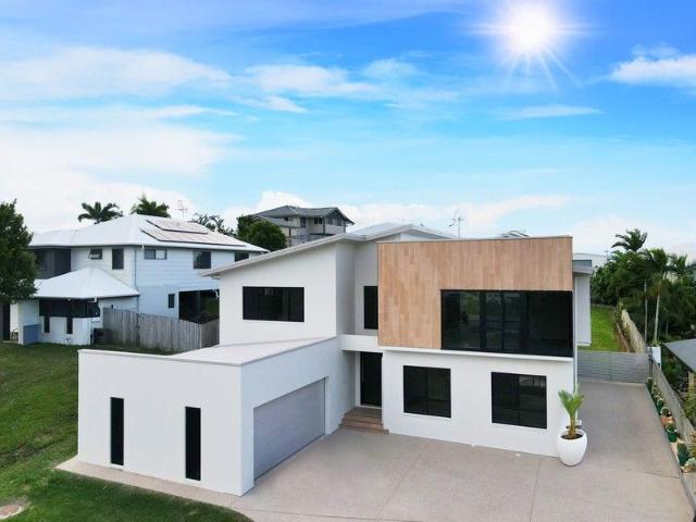 House And Land for sale in Rural View