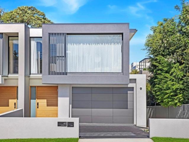 Duplex for rent in Sydney, New South Wales