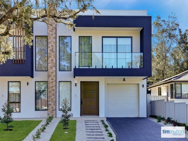 Duplex for rent in Sydney, New South Wales
