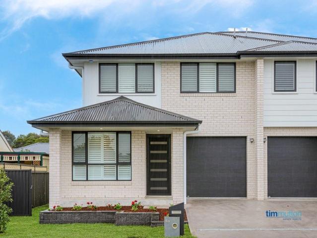 Duplex for rent in Sydney, New South Wales