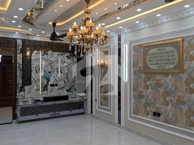 House for sale in لاہور, لاہور ڈویژن