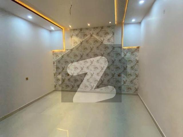 House for sale in Faisalabad, Islamabad Capital Territory