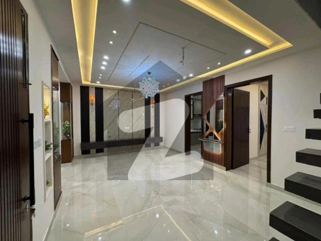 House for sale in Multan, Islamabad Capital Territory