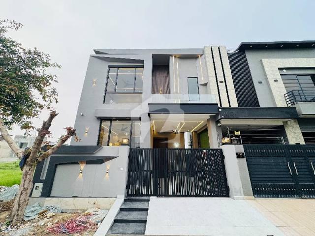 House for sale in لاہور, لاہور ڈویژن