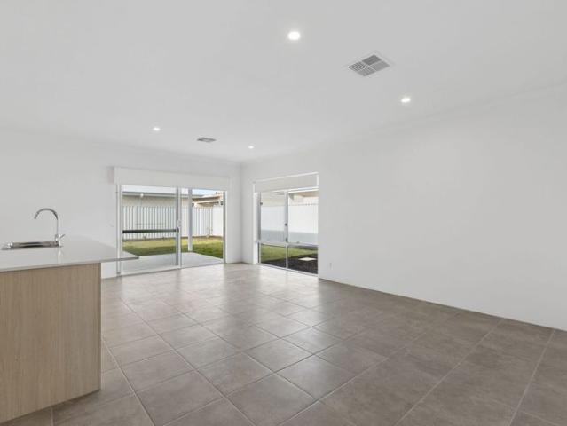 House for rent in Yanchep, Western Australia
