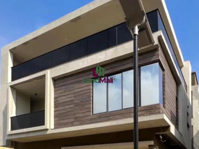 Property for sale in Eti Osa, Abuja