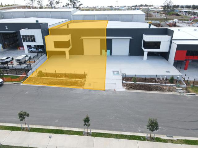 Warehouse for rent in Oran Park, Sydney