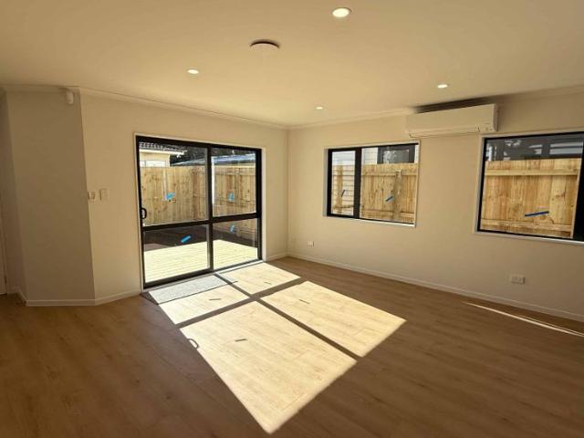 House for rent in Manurewa, Oroua County