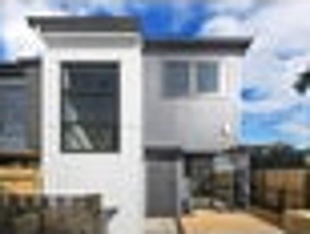House for sale in Massey West, Henderson-Massey