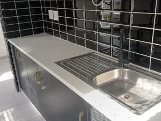 Apartment for rent in Newlands