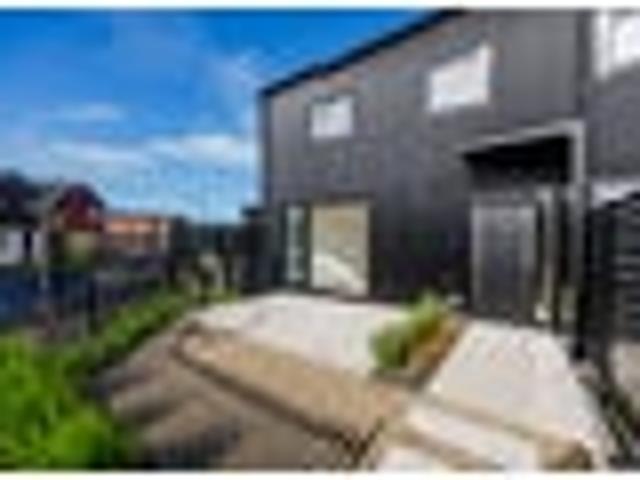 Townhouse for sale in Manurewa, Oroua County