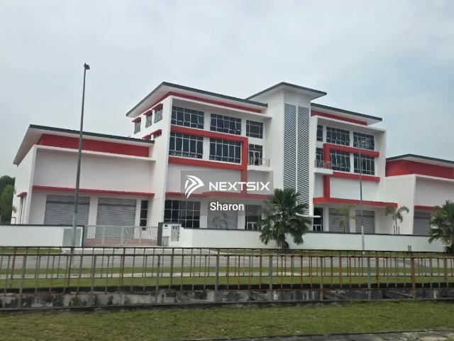 Residential House for sale in Kajang, Langat
