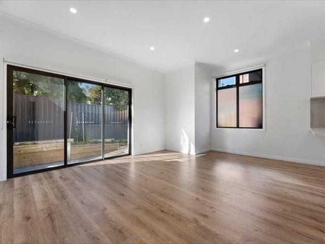 Townhouse for rent in Camerons Creek, Victoria