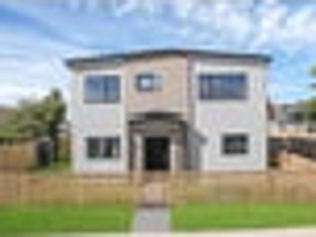 Townhouse for sale in East Tamaki