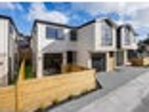 Townhouse for sale in East Tamaki, Oroua County