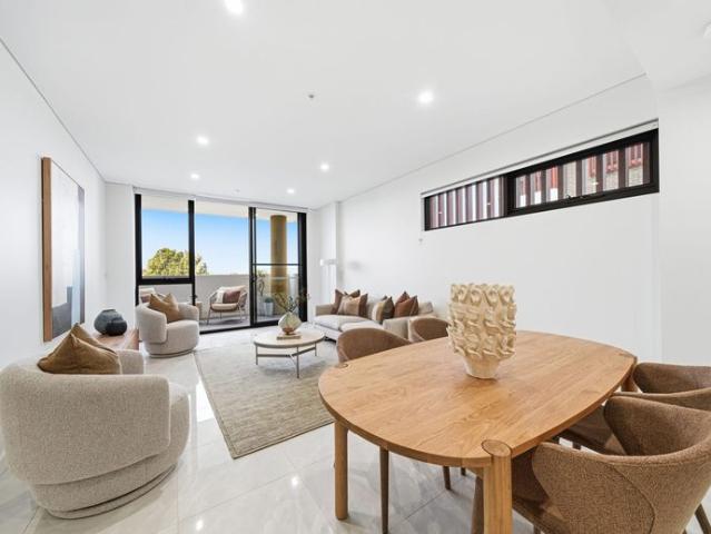 House for rent in Canley Heights, Sydney