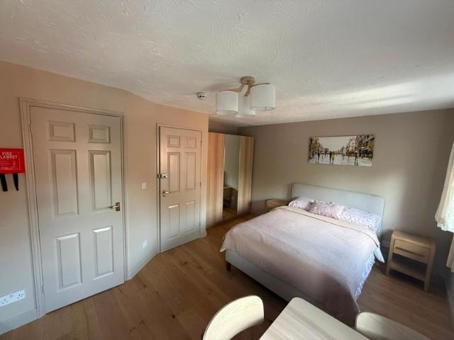 Apartment for rent in Bowes Park, Greater London