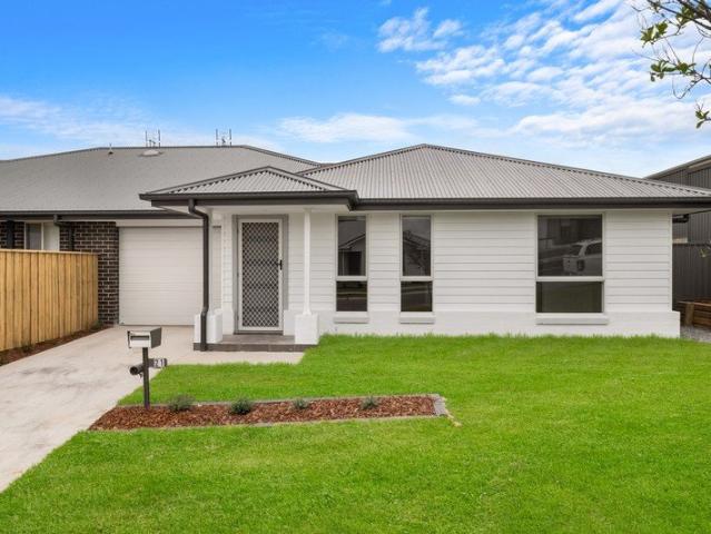 Duplex for rent in Gillieston Heights, Newcastle-Maitland