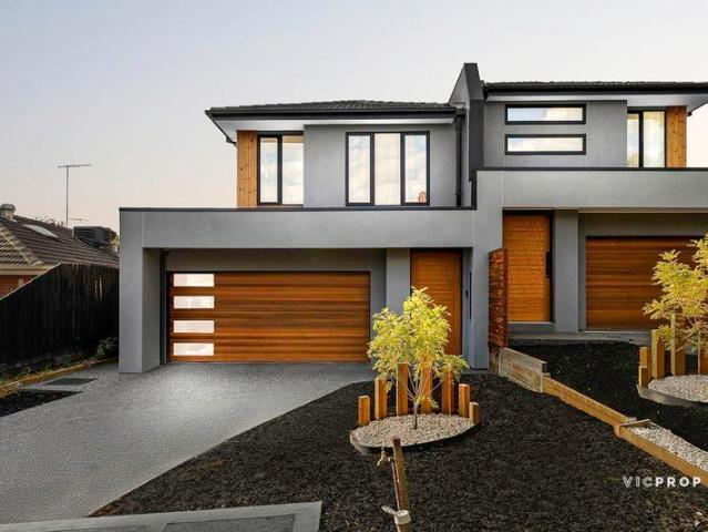 Townhouse for sale in Camerons Creek, Victoria