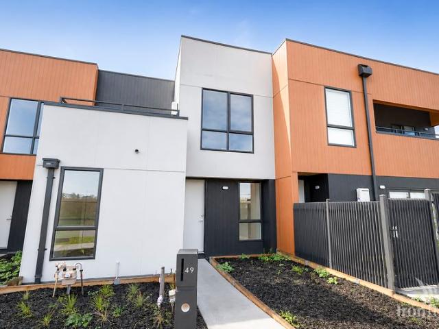 Townhouse for rent in Camerons Creek, Victoria