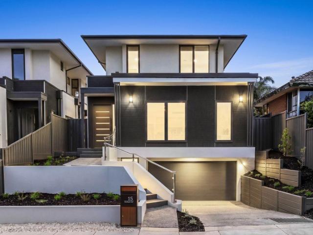 Townhouse for sale in Doncaster, Melbourne
