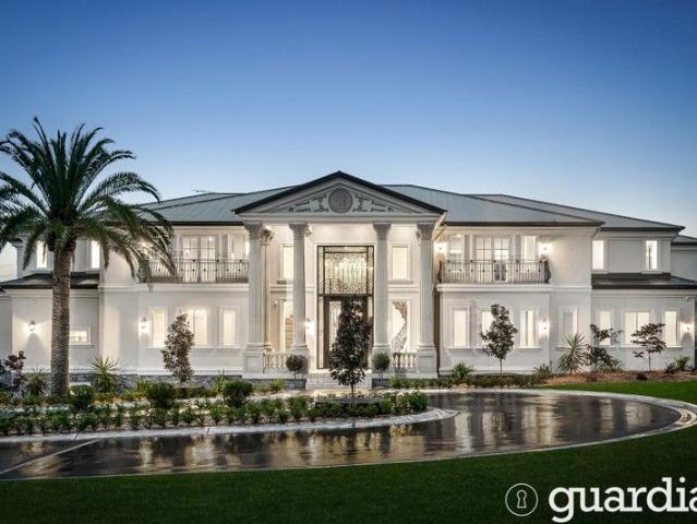 Cottage for sale in Sydney, New South Wales