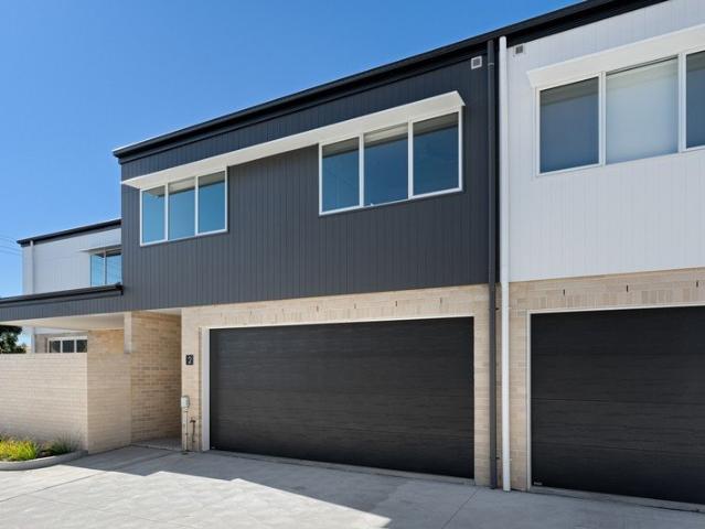 Townhouse for sale in Newcastle, Newcastle-Maitland