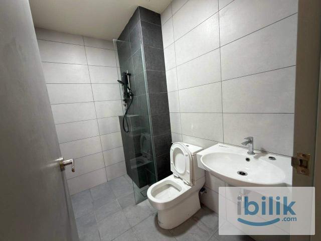 Room for rent in Country Heights Damansara, Kuala Lumpur
