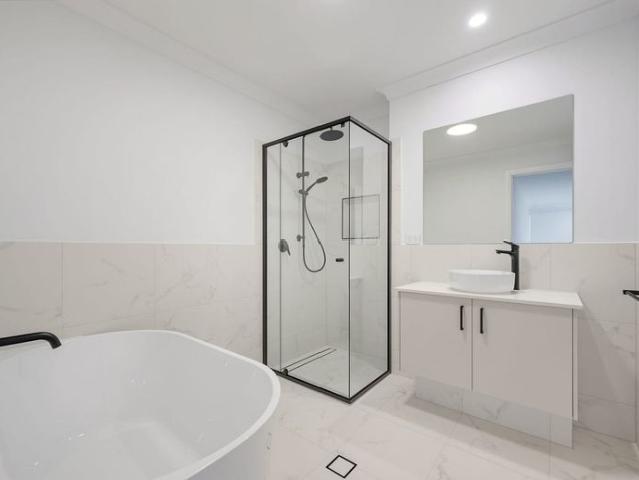 Townhouse for rent in Lake Cathie, New South Wales