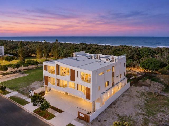 Villa for sale in Kingscliff, Tweed Shire Council