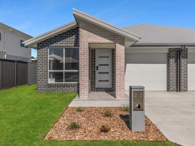 Cottage for sale in Moonee Beach, New South Wales