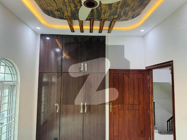 House for sale in Faisalabad, Islamabad Capital Territory