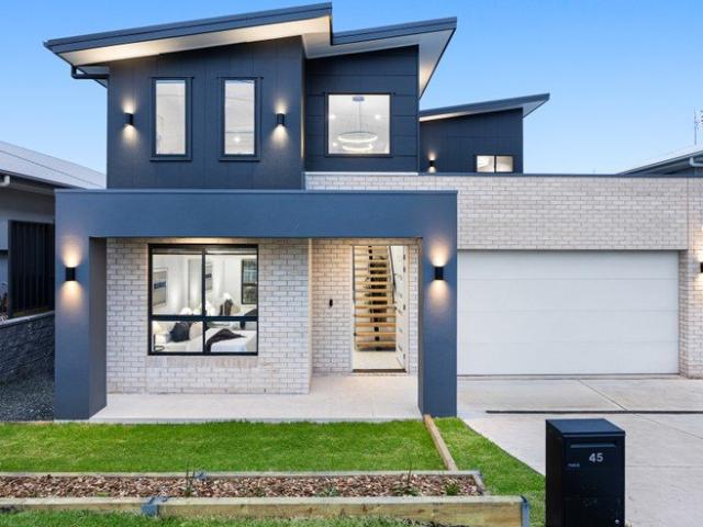 House for sale in Edgeworth, Newcastle-Maitland