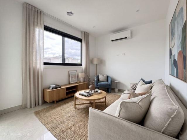 Apartment for rent in Middleton Grange, Sydney