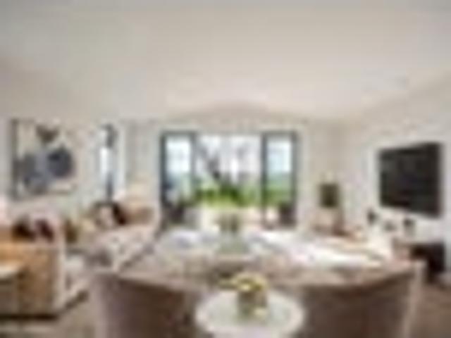 Townhouse for sale in Hastings