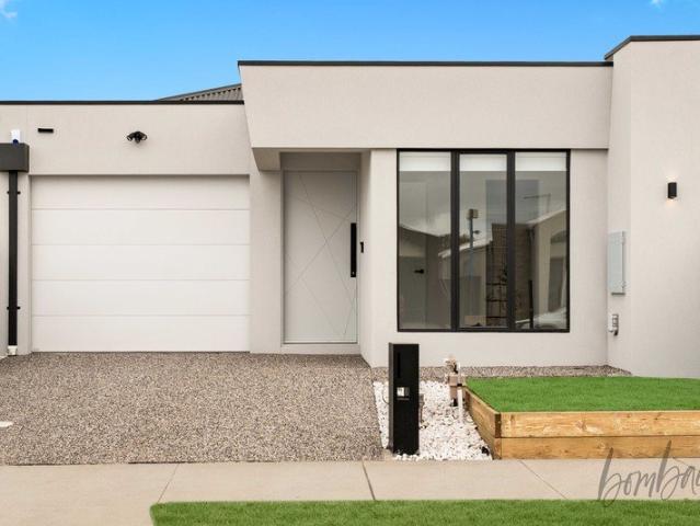 House for sale in Mickleham, Melbourne