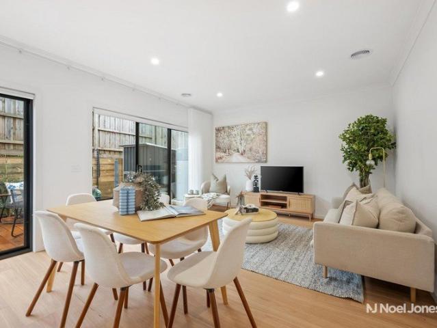 Apartment for sale in Mooroolbark, Melbourne