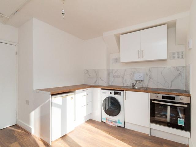 Apartment for rent in Kensal Town, Greater London