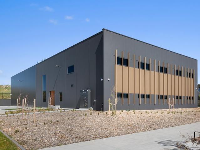 Warehouse for sale in Queanbeyan, New South Wales