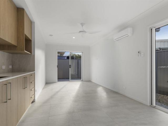 Granny Flat for rent in Boondall, City of Brisbane