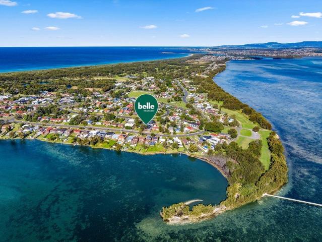 Townhouse for sale in Wollongong West, New South Wales