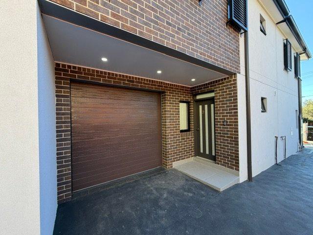 Townhouse for rent in Sydney, New South Wales