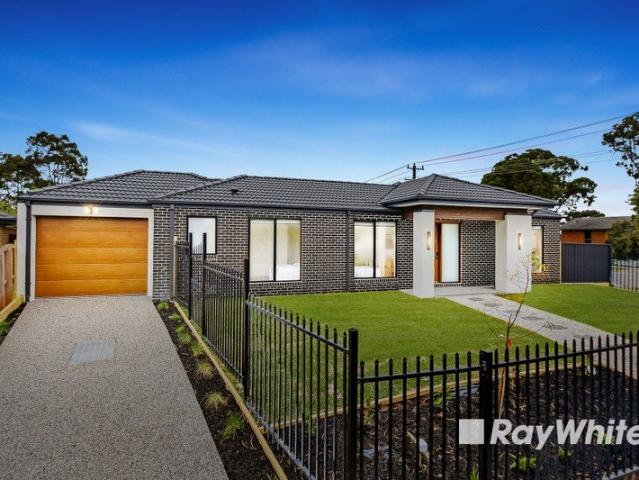 Apartment for sale in Hampton Park, Melbourne