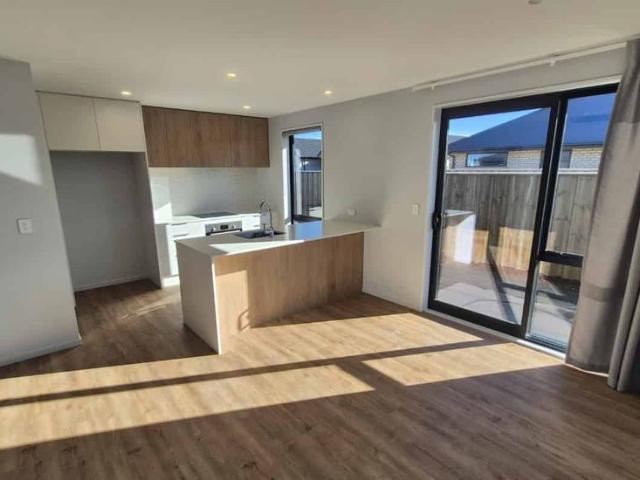 House for rent in Rolleston, Canterbury