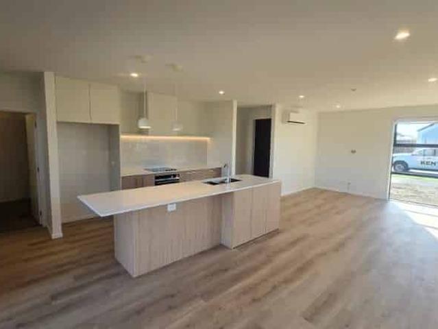 House for rent in Rolleston, Canterbury