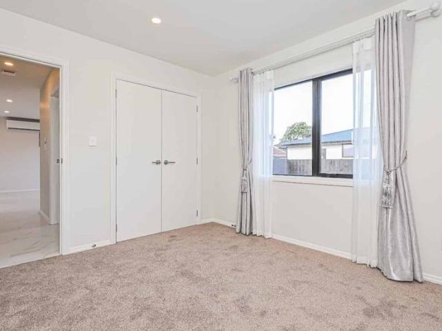 Townhouse for rent in Manurewa