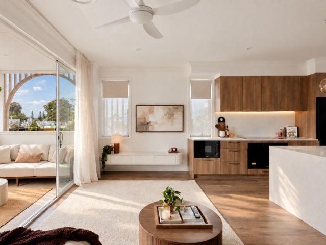 Townhouse for sale in Paradise Point, Gold Coast City